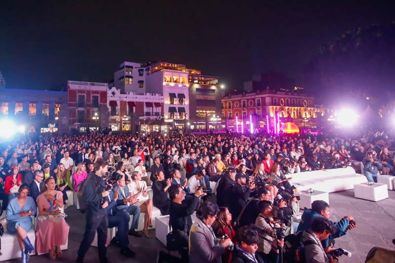 Puebla brilla con el Festival Glow México 2026; llega a su recta final