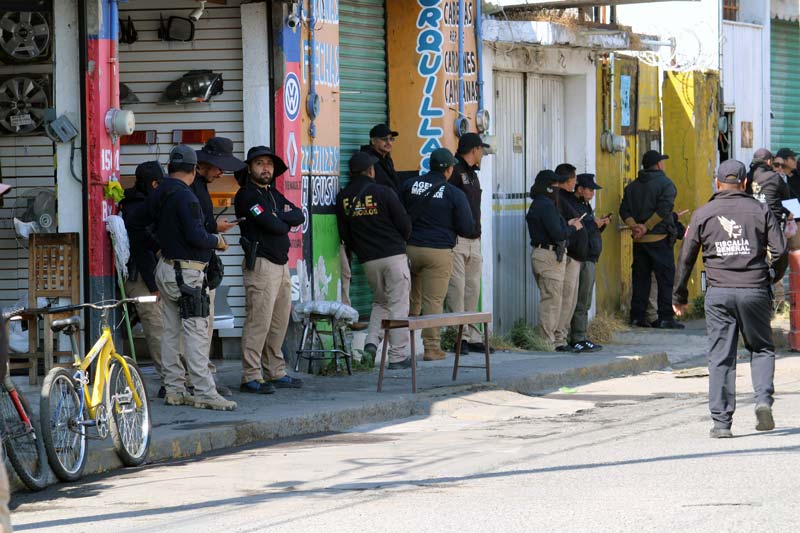Hallaron hasta un auto robado en operativo y cateo en la 46 Poniente