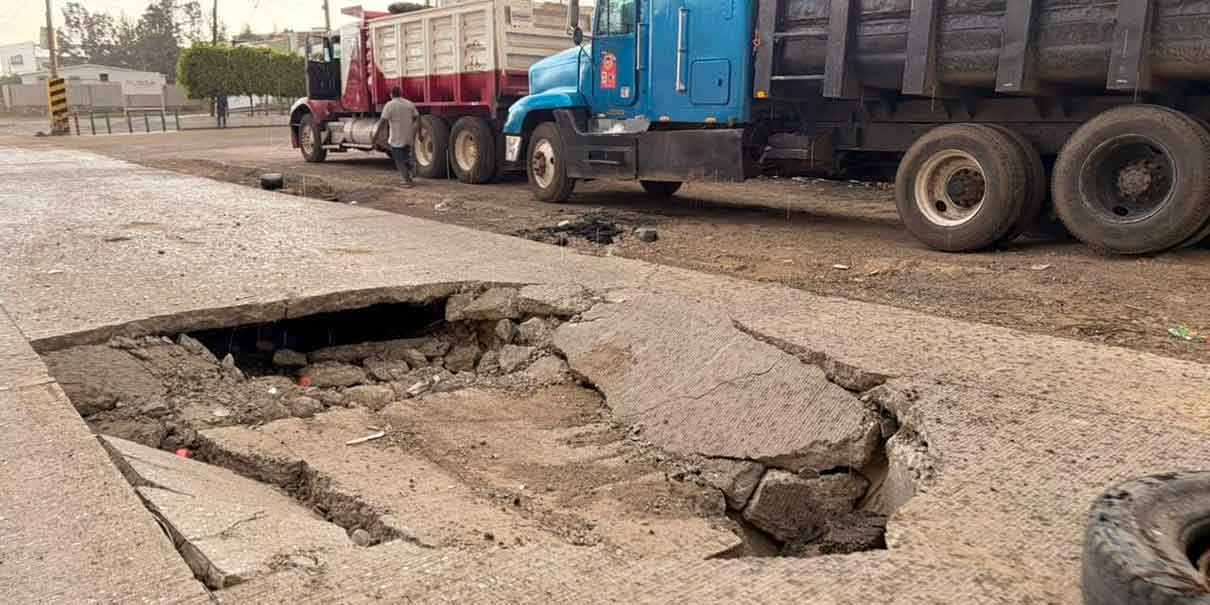Hundimiento de carril a San Cristóbal