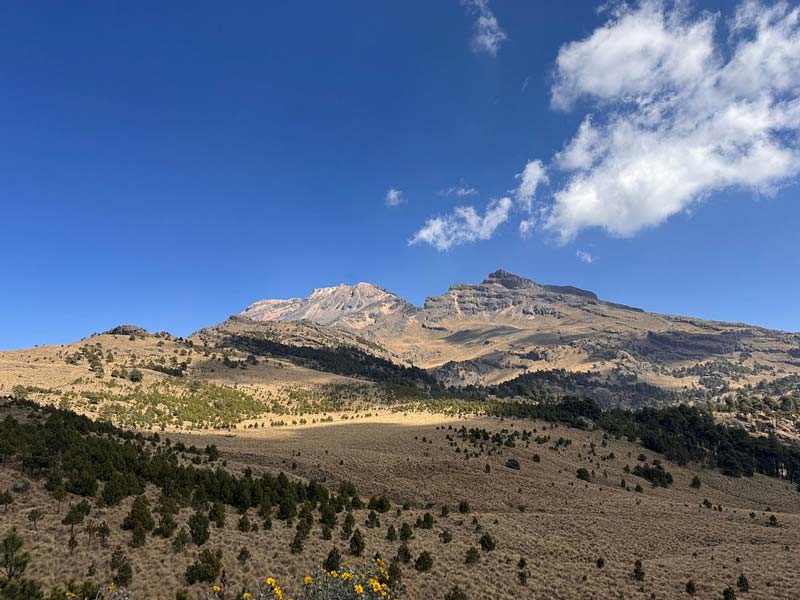 Izta-Popo: el parque nacional entre volcanes, leyendas y paisajes impresionantes de México