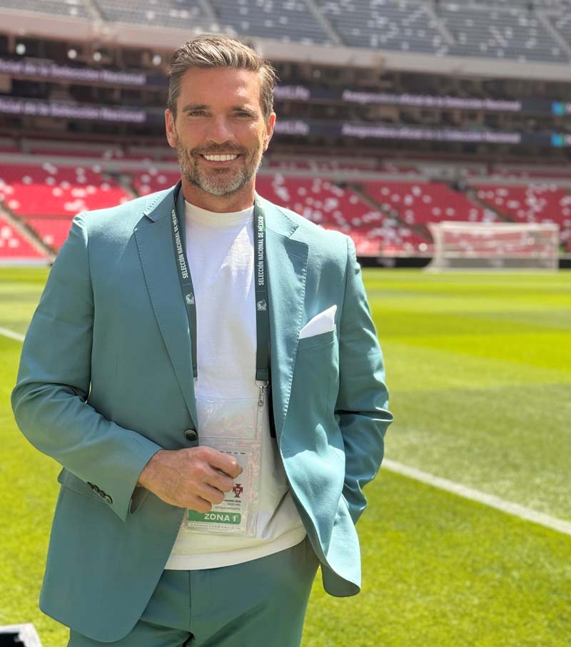 Julián Gil llega al Mundial con Televisa y su “Misión Imposible”