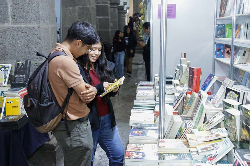 Lilia Cedillo inauguró la Feria Nacional del Libro en El Carolino