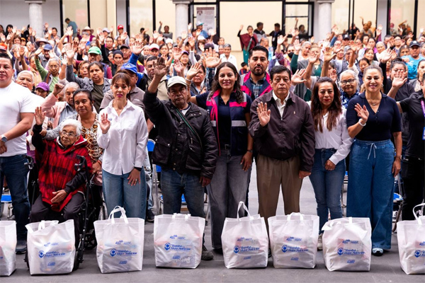Lupita Cuautle, encabezó la Tercera Entrega de Apoyos Alimentarios