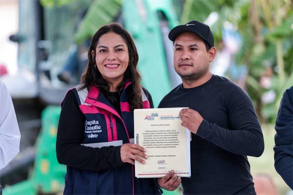 La presidenta municipal, Lupita Cuautle