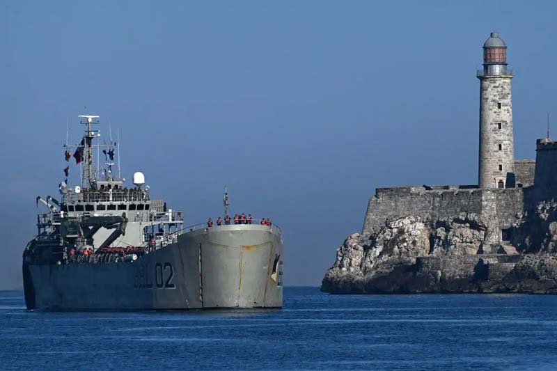 México envía dos barcos con ayuda humanitaria a Cuba en plena crisis