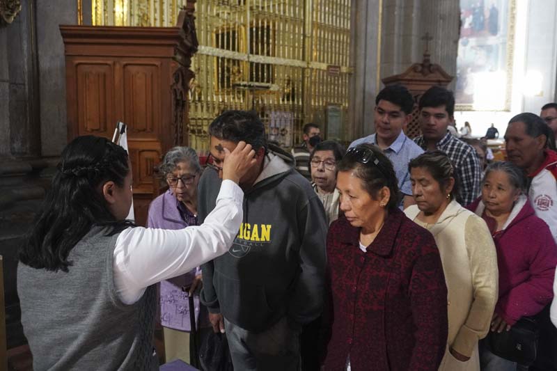 Miércoles de Ceniza 2026: fieles reciben ceniza y comienzan preparación espiritual