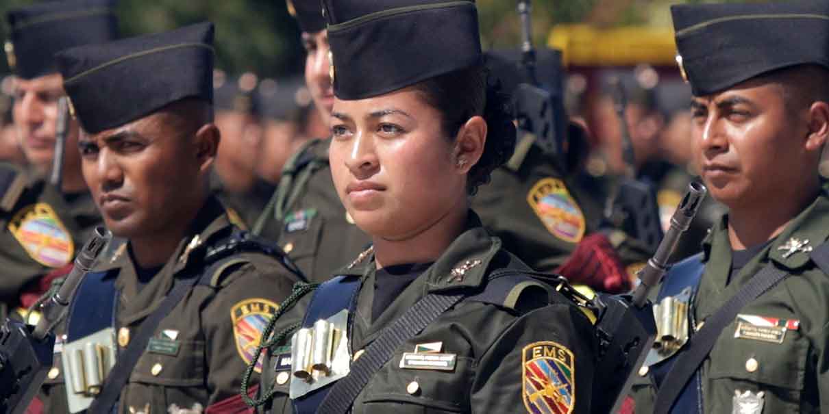 Militares