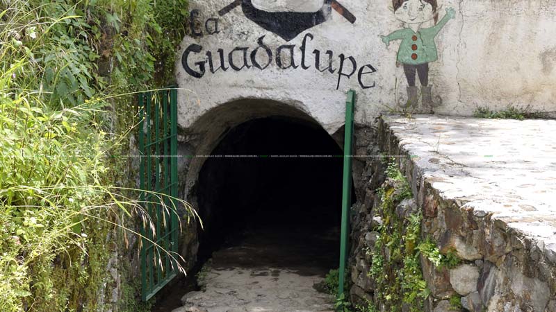 La Mina San Antonio, a unos dos kilómetros del centro, en el corredor del Río del Milagro.