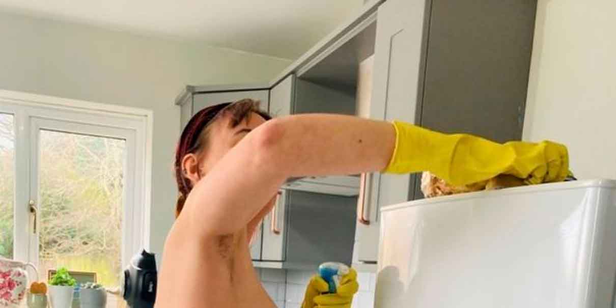limpieza desnuda
