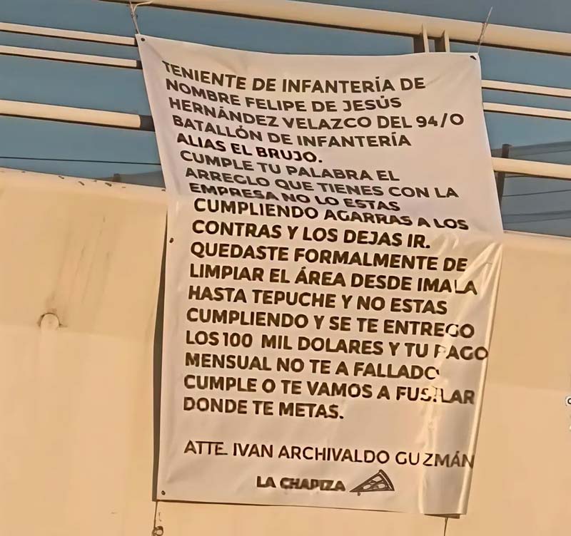 La narcomanta fue fotografiada por transeúntes