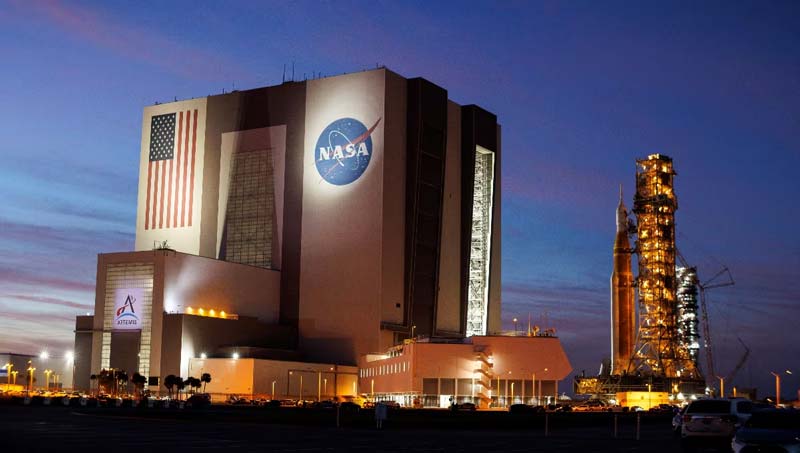 NASA inicia construcción de base lunar con módulos, róveres y drones rumbo al programa Artemis