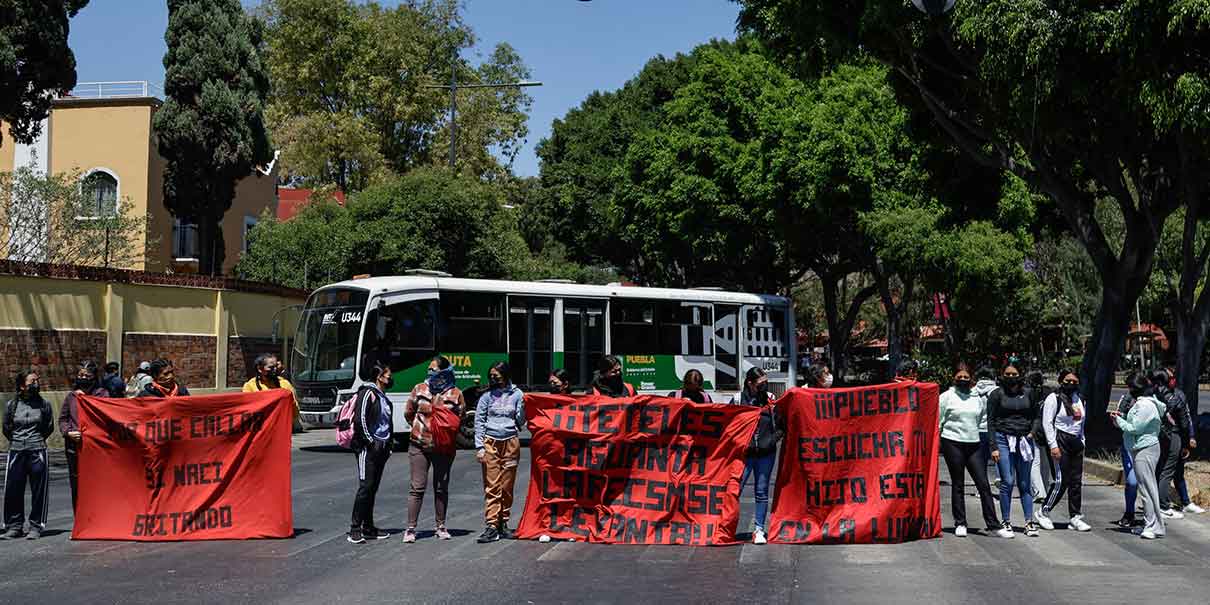 Normalistas de Teteles
