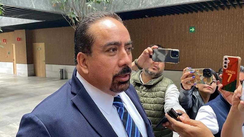 PAN alerta sobre árboles centenarios en peligro por el Cablebús