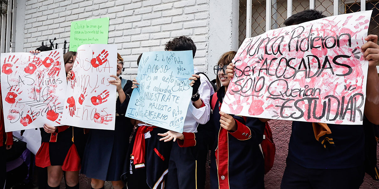 Los alumnos exigen a las autoridades atender los casos