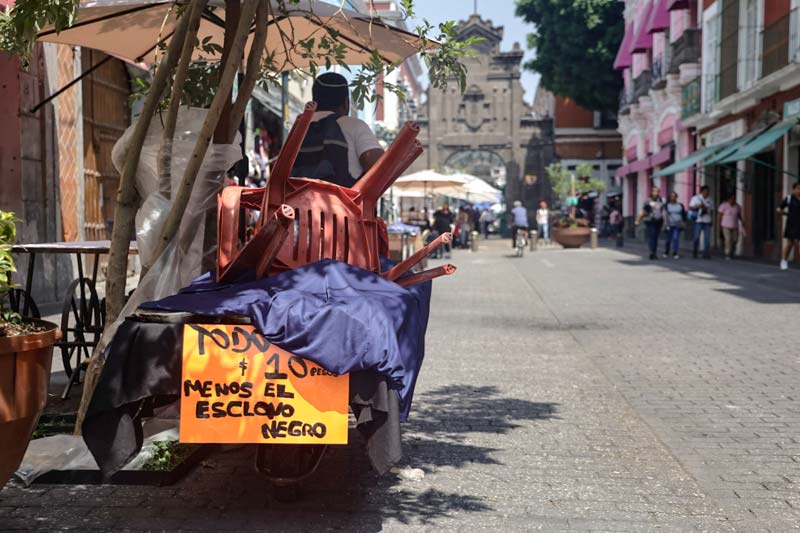 Puebla busca recuperar orden turístico en la Calle de los Dulces