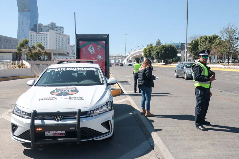Puebla retira 278 taxis y unidades pirata en 32 operativos de transporte público