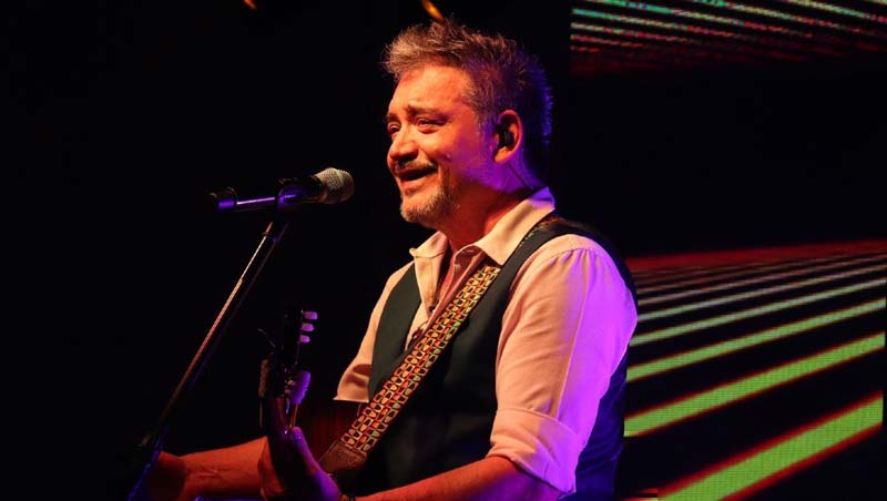 Raúl Ornelas celebrará el Día del Amor con concierto “Homenaje a la Locura” en Puebla 