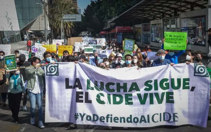 Remueven a Romero Tellaeche del CIDE; él denuncia falta de sustento legal