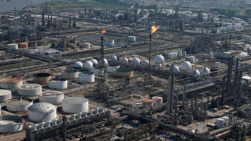 Reportan derrame en refinería de Pemex en Deer Park dentro del canal de Houston