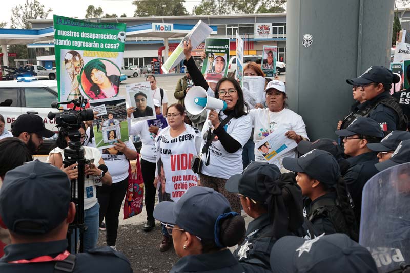 Seguridad negó agresiones contra madres buscadoras en el estadio Cuauhtémoc