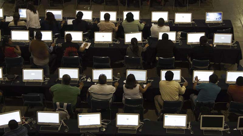 Más de 52 mil maestros participaron en el examen de la Usicamm, compuesto por 90 preguntas