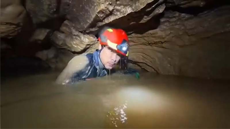 Sobrevivieron 10 días: el milagroso rescate de mineros en cueva de Laos