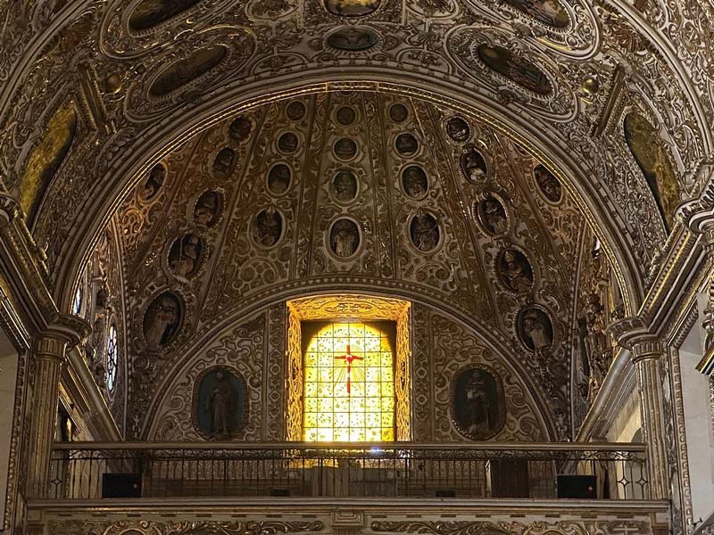 Sumérgete en la historia barroca de Oaxaca con el Templo de Santo Domingo de Guzmán