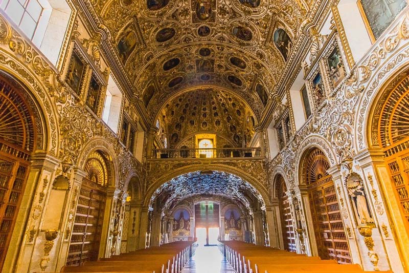 Sumérgete en la historia barroca de Oaxaca con el Templo de Santo Domingo de Guzmán