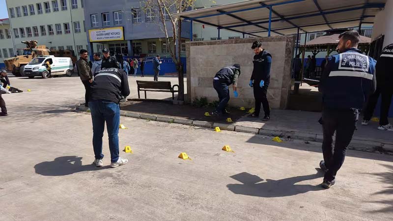 Tiroteo en una escuela de Turquía deja muertos y heridos; es el segundo ataque en 24 horas