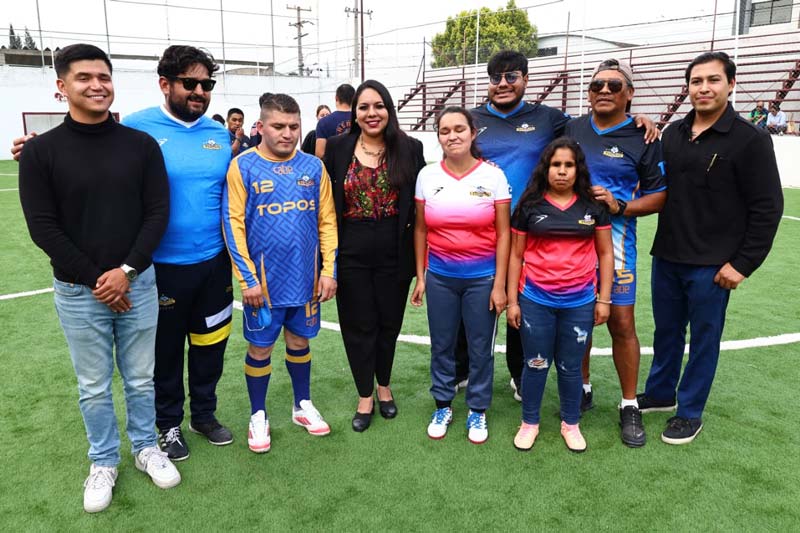 Topos FC Puebla lleva el fútbol inclusivo a jóvenes de San Pedro Cholula