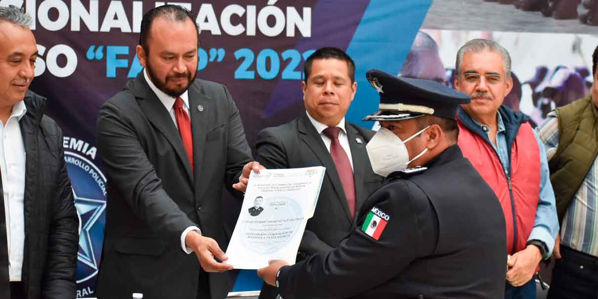 Policías de Huauchinango