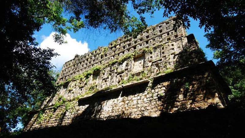 Zona Arqueológica de Bonampak: arte, historia y naturaleza en la selva de Chiapas
