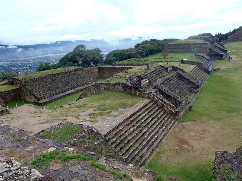 Zona Arqueológica de Monte Albán: la antigua capital zapoteca que domina Oaxaca desde las alturas