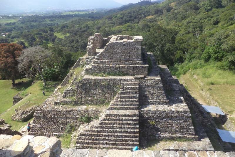 Zona Arqueológica de Toniná, Chiapas: descubre la historia de una poderosa ciudad del mundo maya
