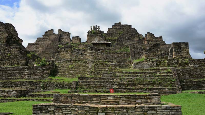 Zona Arqueológica de Toniná, Chiapas: descubre la historia de una poderosa ciudad del mundo maya