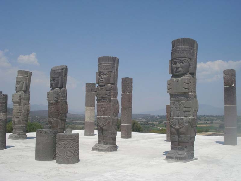 Los cuatro Atlantes de Tula