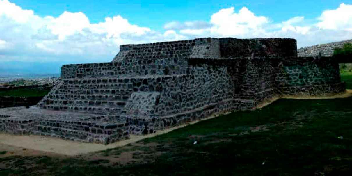 Zona Arqueológica de Huamango.
