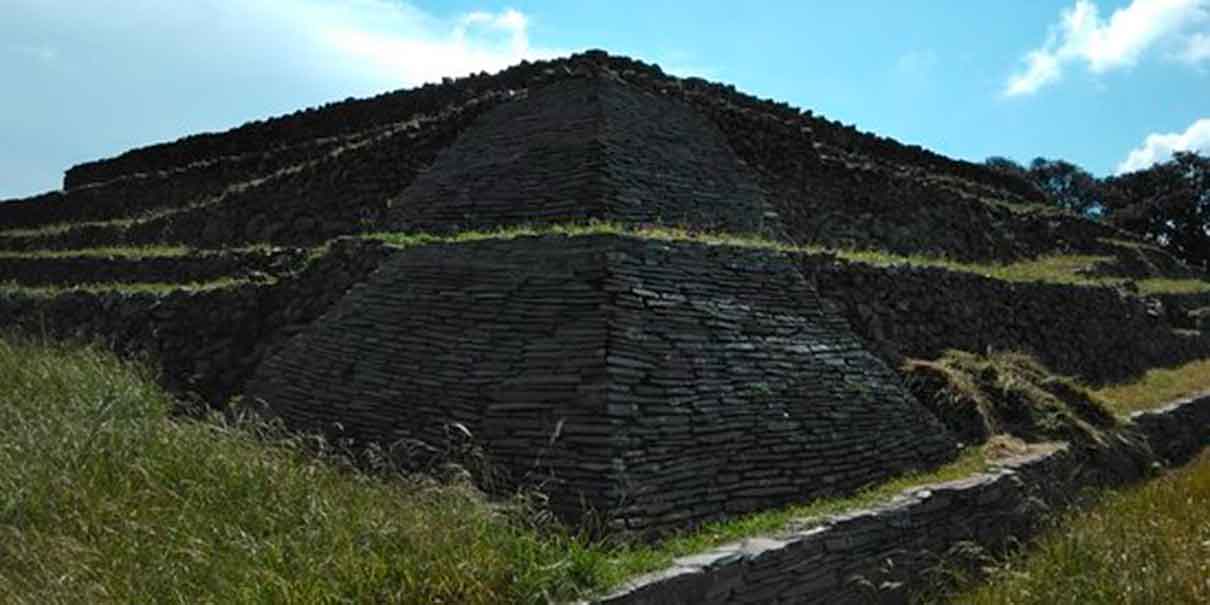 Zona Arqueológica de Huamango.