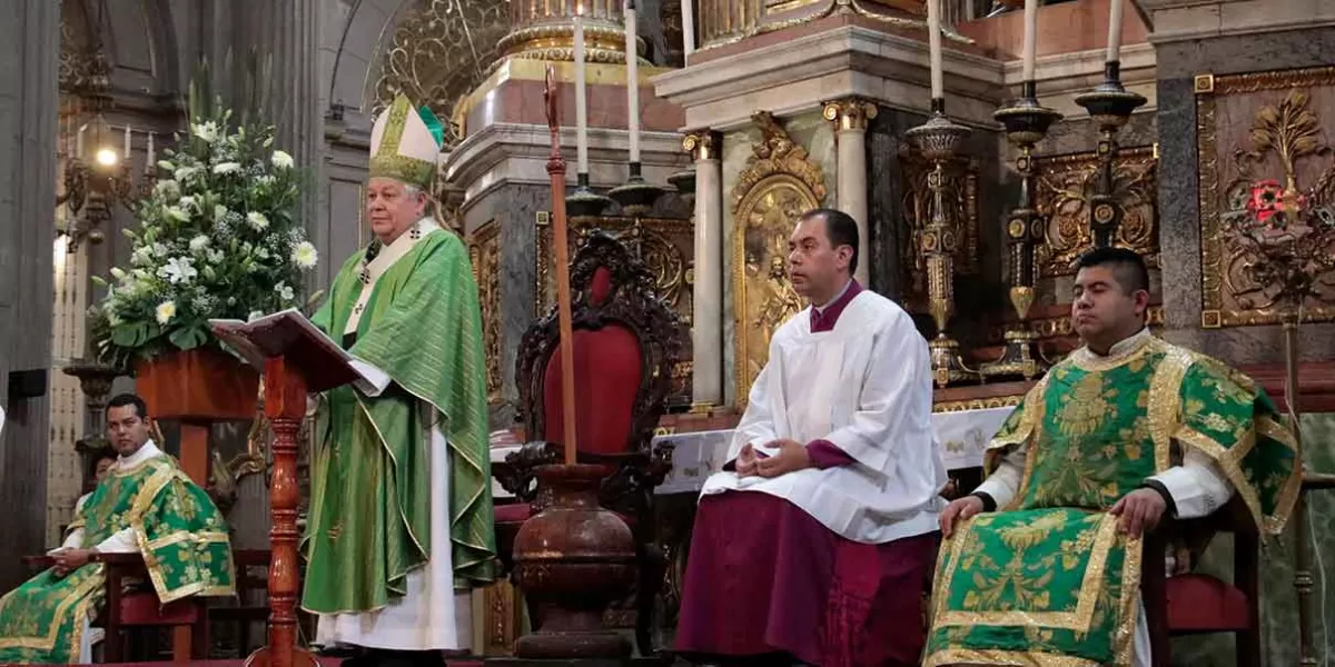 Arzobispo de Puebla oró por la salud de joven golpeado y lamenta alza de violencia