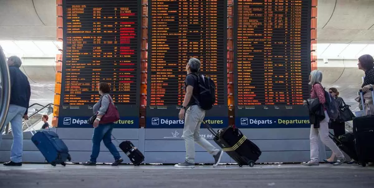 Amenaza de bomba provocó evacuación en Francia de ocho aeropuertos