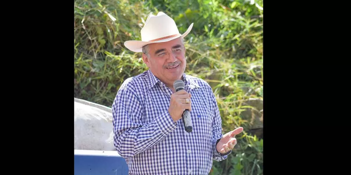 “No somos delincuentes”, asegura Rogelio López Angulo; no hay secuestro de comerciante en el mercado municipal