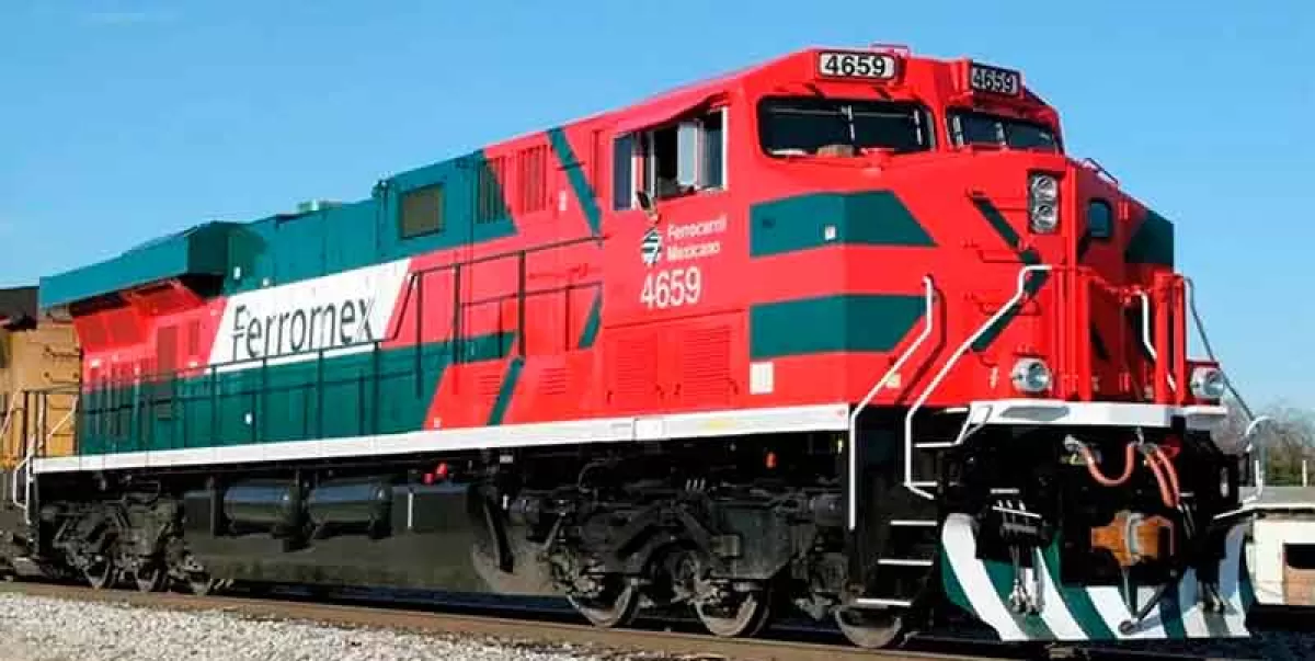 López Obrador publica decreto para el uso de vías férreas para trenes de pasajeros en México