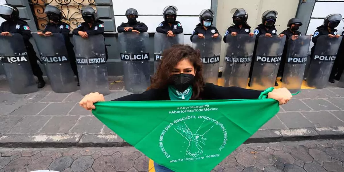 Por abiertas diferencias, mejor que el Congreso de la Unión legisle el aborto, dicen en Puebla