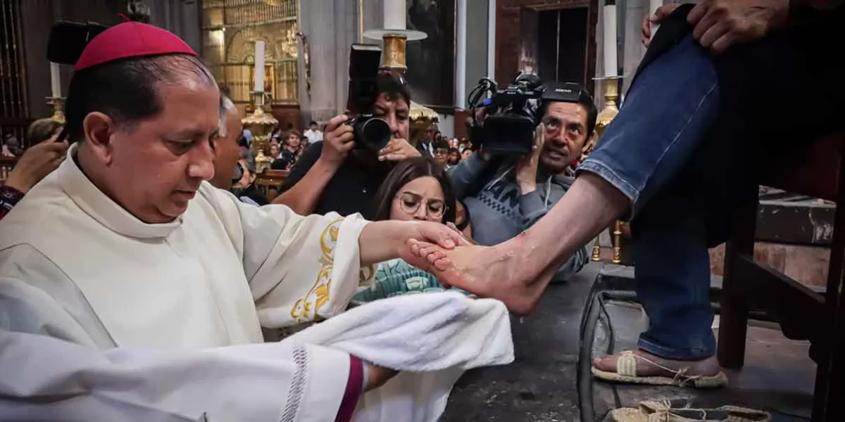 En Catedral, católicos revivieron el lavatorio de pies