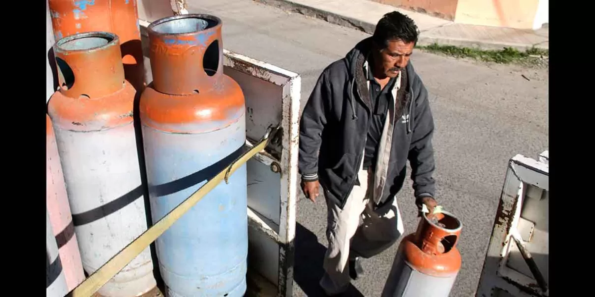 BAJA el precio del tanque de gas LP en Puebla capital