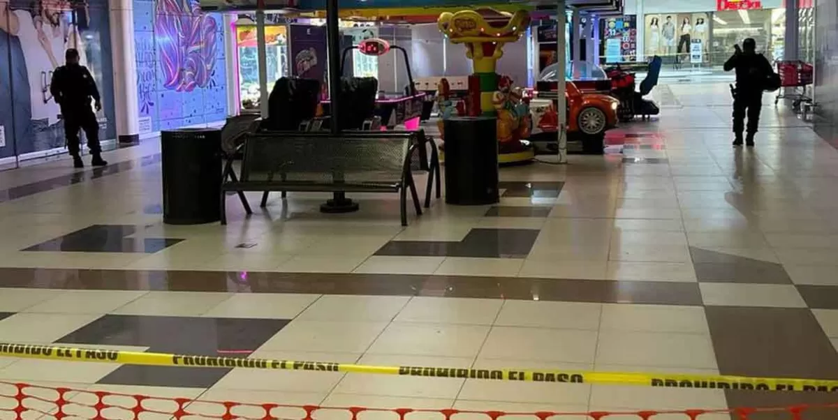 Captan el asesinato un hombre en Plaza Comercial de Villahermosa, Tabasco