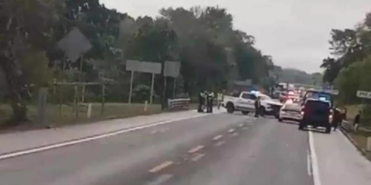 Se enfrentan Guardia Nacional y hombres armados en la autopista México-Tuxpan