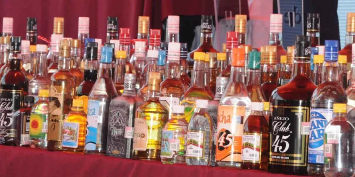 Tips para identificar bebidas alcohólicas adulteradas… te pueden llevar a la muerte