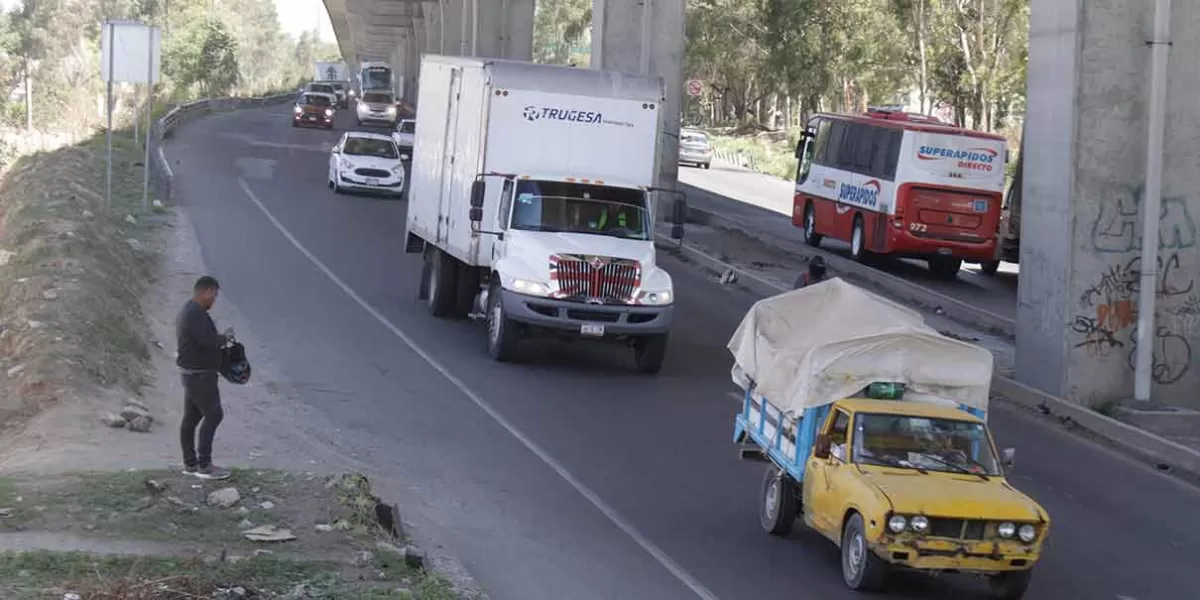 En Puebla baja 2% el robo a transportistas de carga en abril: Sesnsp