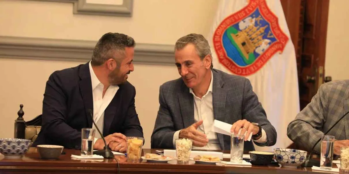 Continúan los equipos de Adán Domínguez y José Chedraui con los trabajos de transición